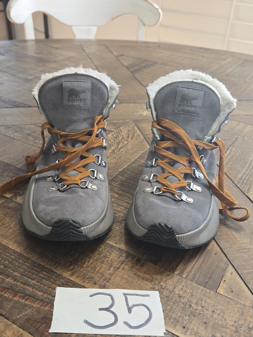 Sorel Out 'N About III Conquest Waterproof Boots Women's Size 41-10 Gray